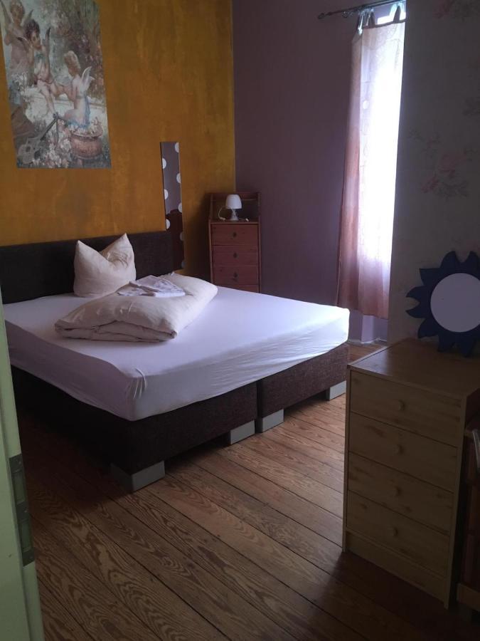 Zimmer Im Dachgeschoss Kaiserslautern Zewnętrze zdjęcie
